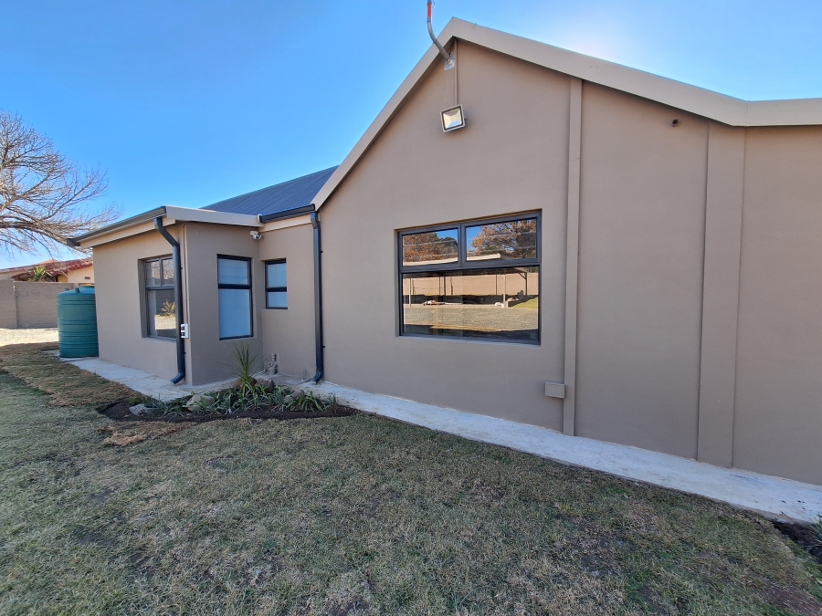 4 Bedroom Property for Sale in Vrede Free State